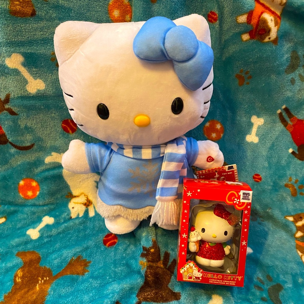 Get  it TODAY ! Hello Kitty Animated Plush bonus Ornament
